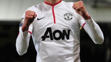 Robin van Persie  encabeza la ofensiva del Manchester United.