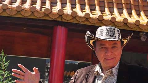 Aniceto Molina es conocido también como el “embajador de la cumbia”.
