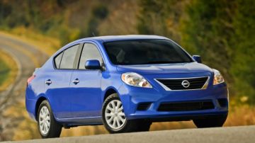El nuevo Nissan Versa es uno de los vehículos subcompactos más económicos disponible en los Estados Unidos.