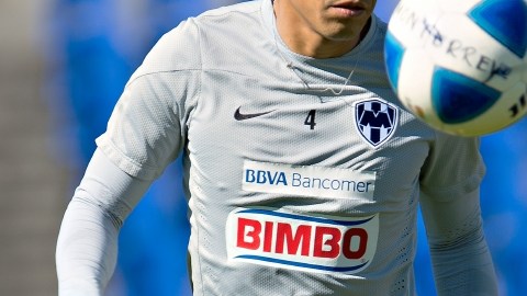 Ricardo Osorio cerró su preparación con Rayados de Monterrey  de cara al duelo de hoy contra Águilas del América.
