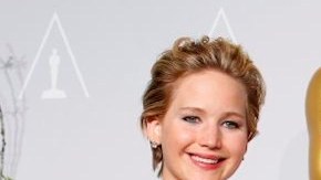 Jennifer Lawrence junto a Mathew McConaghey, ganador del Oscar como mejor actor.