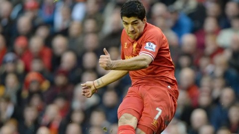 Talentoso y polémico, Luis Suárez de Liverpool, es hoy por hoy,  uno de los mejores atacantes del futbol mundial.