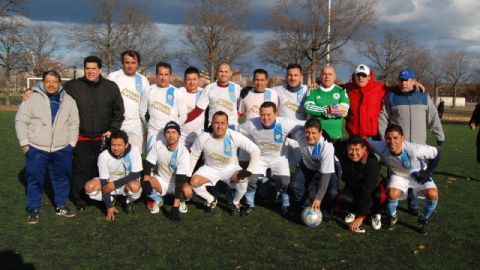 Juvenil Platense, de Guayaquil, es el bicampeón de la Liga Golden Age.