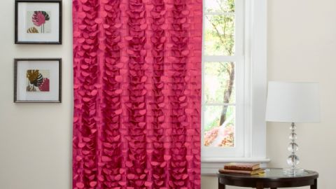 Cortinas Lillian ($69.99), disponibles en www.lushdecor.com.