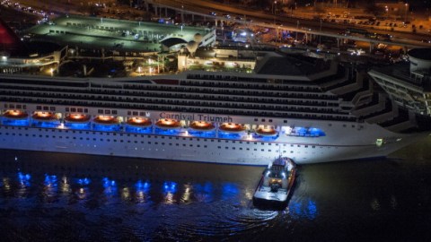 El "Triump" quedó a la deriva y sin energía eléctrica durante varios días.