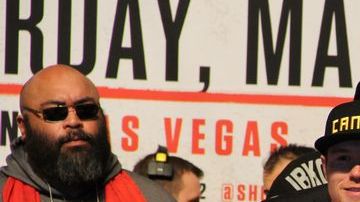 "Canelo" y el "Perro" Angulo buscan volver a saborear la victoria.