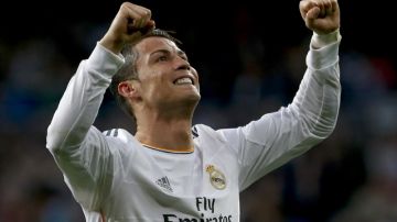 Cristiano Ronaldo festeja el primer gol 'merengue' en su triunfo 3-0 ante Levante.
