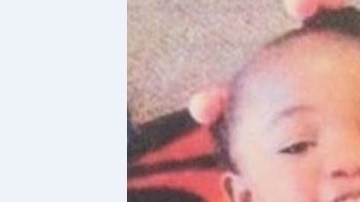 La pequeña Myra Lewis fue descrita como de 37 pulgadas de alto y unas 27 libras de peso.