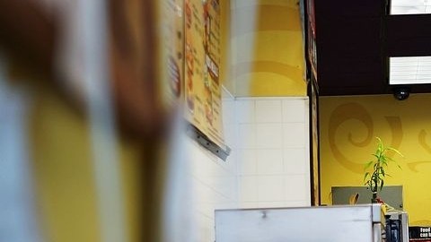 La medida presidencial beneficiará principalmente a gerentes de establecimientos de comida rápida o pequeñas tiendas.