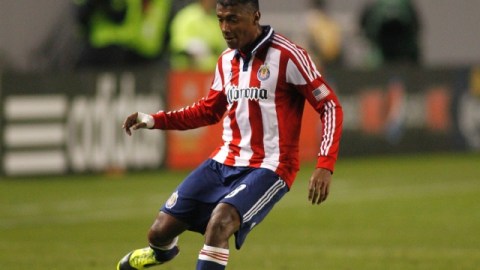 Oswaldo Minda, volante de de Chivas USA.