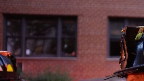 El Departamento de Bomberos informó que sólo tardaron 20 minutos en controlar el incendio de una alarma.