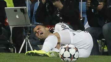 El delantero del Real Madrid Jesé Rodríguez tras lesionarse