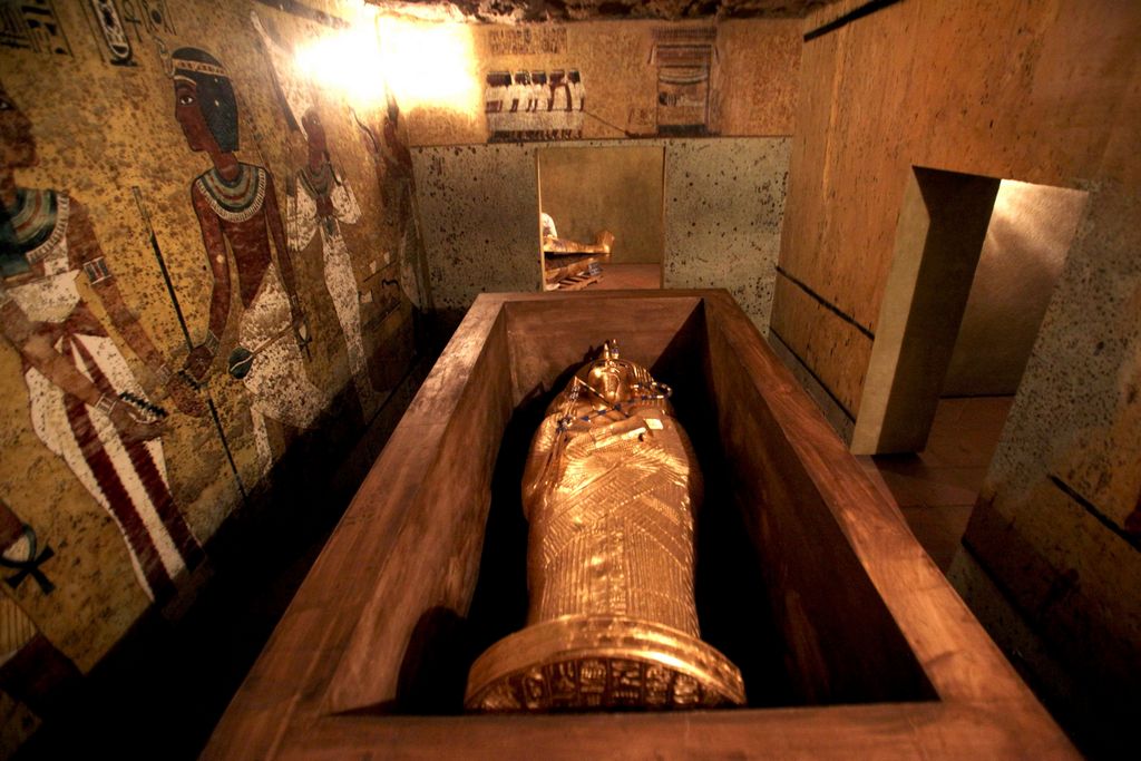 Expertos ponen en duda quién fue el padre de Tutankamón - El Diario NY