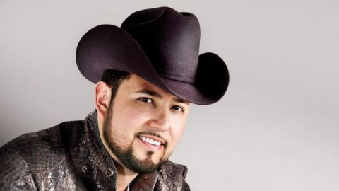 Roberto Tapia ya lanzó el sencillo “El juego” hace un par de semanas.