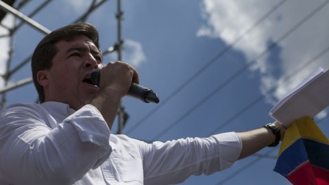 El alcalde de San Cristóbal, el opositor Daniel Ceballos, fue detenido bajo acusaciones de "rebelión civil".