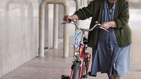 Andar en bicicleta es una excelente actividad para los días de primavera.