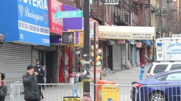 Los establecimientos de la calle 116 Este permanecieron  cerrados por el bloqueo al paso de peatones y carros desde el día de la trágica explosión que paralizó la actividad comercial en El Barrio.