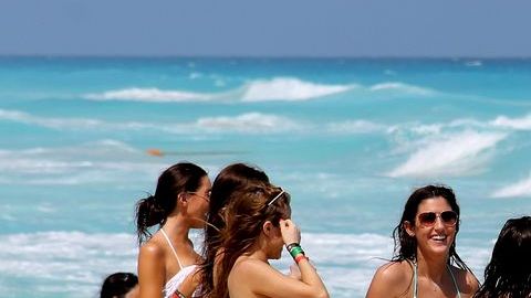 Cada springbreaker gasta en promedio $4,800 semanales.
