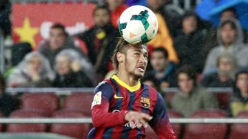 El delantero brasileño del Barcelona, Neymar, consiguió un doblete en el triunfo sobre el Celta de Vigo