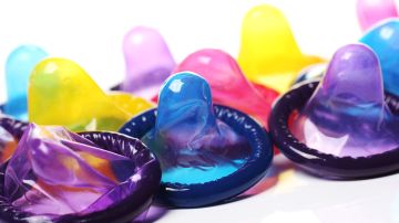 La mejor manera de prevenir una enfermedad de transmisión sexual como el herpes es usar preservativo.