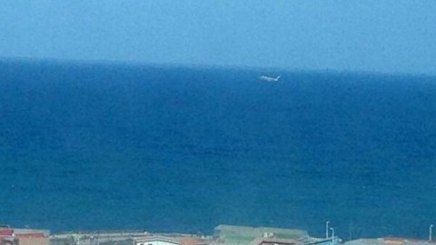 En segundos, esta imagen fue difundida una y otra vez en redes sociales por personas que creían se trataba de un avión.