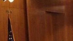 Muchos abogados que impulsan la reforma migratoria prefieren estar lejos de las cámaras.