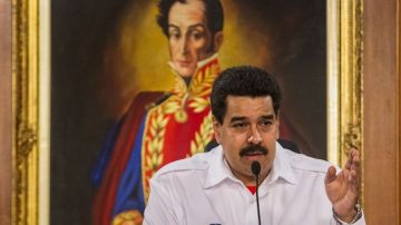 El 57.5 % de los consultados consideró negativa la gestión del gobierno de Nicolás Maduro.