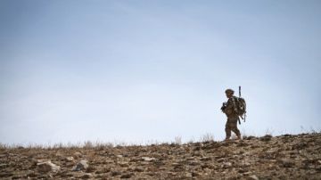 Más de 2,300 soldados estadounidenses han perdido la vida en Afganistán y cerca de 4,500 fallecieron en Irak, según datos de iCasualties.