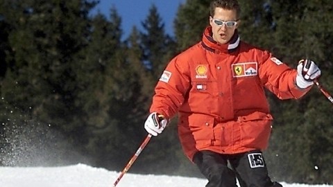 El siete veces campeón de Fórmla Uno sufrió un accidente mientras esquiaba en los alpes franceses.