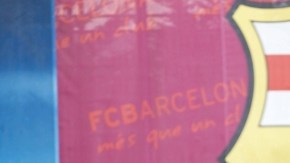 Problemas legales y malas noticias siguen llegando al campamento del Barcelona que no podrá hacer fichajes hasta el 2015.