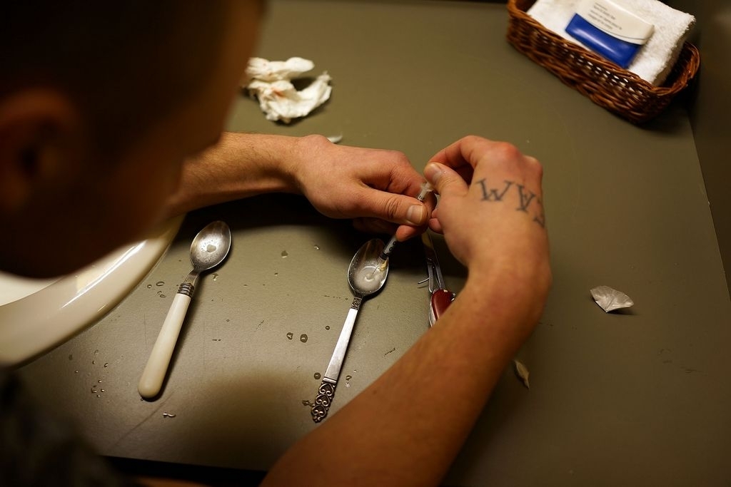 Según datos oficiales, las sobredosis por distintos opiáceos causaron la muerte a más de 2,000 neoyorquinos en 2011.