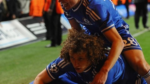 Los jugadores de Chelsea celebran el gol de la clasificación ante el PSG.