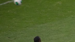 Raúl Alonso Jiménez consiguió una de las chilenas más bellas en la historia de la selección mexicana