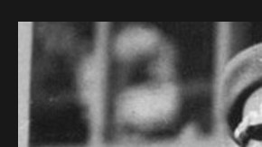 Stalin, al igual que muchos dictadores era mitómano, construyó grandes mentiras para consolidar su poder, y terminó creyéndolas, así como a sus propias conspiraciones.