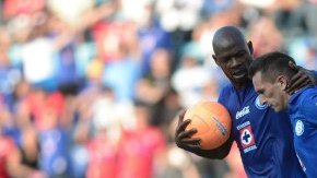 Chirstian "Chaco" Giménez se encargó de marcar el primero para cruz Azul