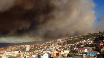 Medio centenar de viviendas han quedado destruidas a causa de este incendio.