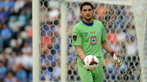 Jesús Corona recibió tres juegos de suspensión, tras participar en el conato de brobca frente a Xolos de Tijuana