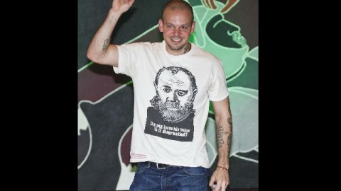 Calle 13 acaba de lanzar el disco MultiViral bajo su sello independiente 'El Abismo'.