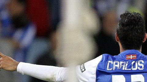 Carlos Vela consiguió el gol del triunfo para la Real Sociedad, al minuto 90