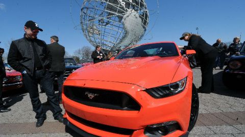 Los visitantes de la Feria fueron de los primeros en el mundo en ver el Mustang en exhibición.
