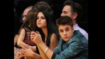 Selena fue vista en actitud muy cariñosa con su ahora exnovio durante el festival de Coachella.