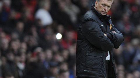 David Moyes pasa sin gloria en la banca del  Manchester United.