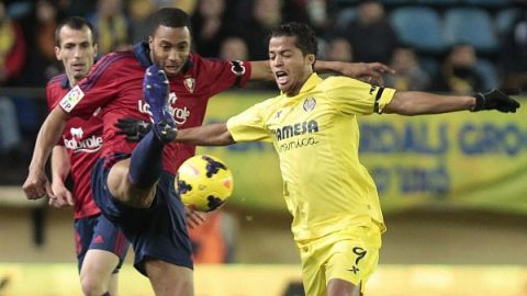 Giovani Dos Santos asegura que el duelo ante Barcelona será clave para alcanzar puestos europeos