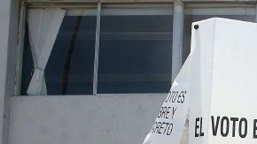 Con tal de conseguir votos los políticos son capaces de ofrecer las perlas de la virgen.