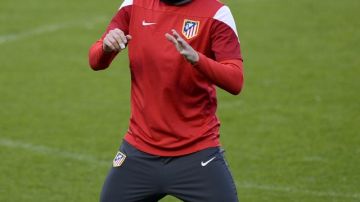El delantero del Atlético de Madrid, David Villa, en el entrenamiento de  de  su equipo.