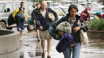 El gobernador  Rock Scot declaró estado de emergencia.