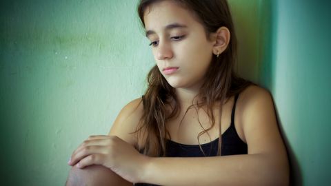 El abuso infantil deja cicatrices de por vida.