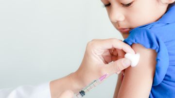 Las autoridades de salud informan cuáles son las vacunas indispensables para los niños.