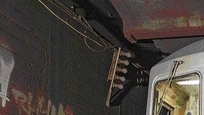 Socorristas rescataron a cerca de 1,000 personas que se encontraban en el tren F rumbo a Manhattan.