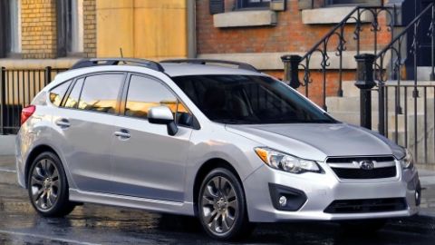 El Subaru Impreza ofrece un diseño clásico, pero seguro.
